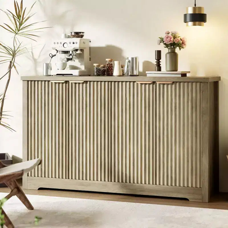 Credenza a buffet scanalata con contenitore, 2/4 ante e ripiano regolabile, tavolo console moderno in legno per bar o caffè