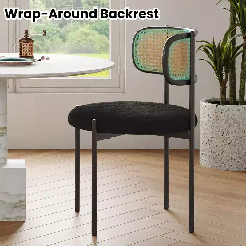 2 Pezzi Sedie da Pranzo Moderne Imbottite con Schienale in Rattan Sedie da Cucina d'Accento con Gambe in Metallo Nero