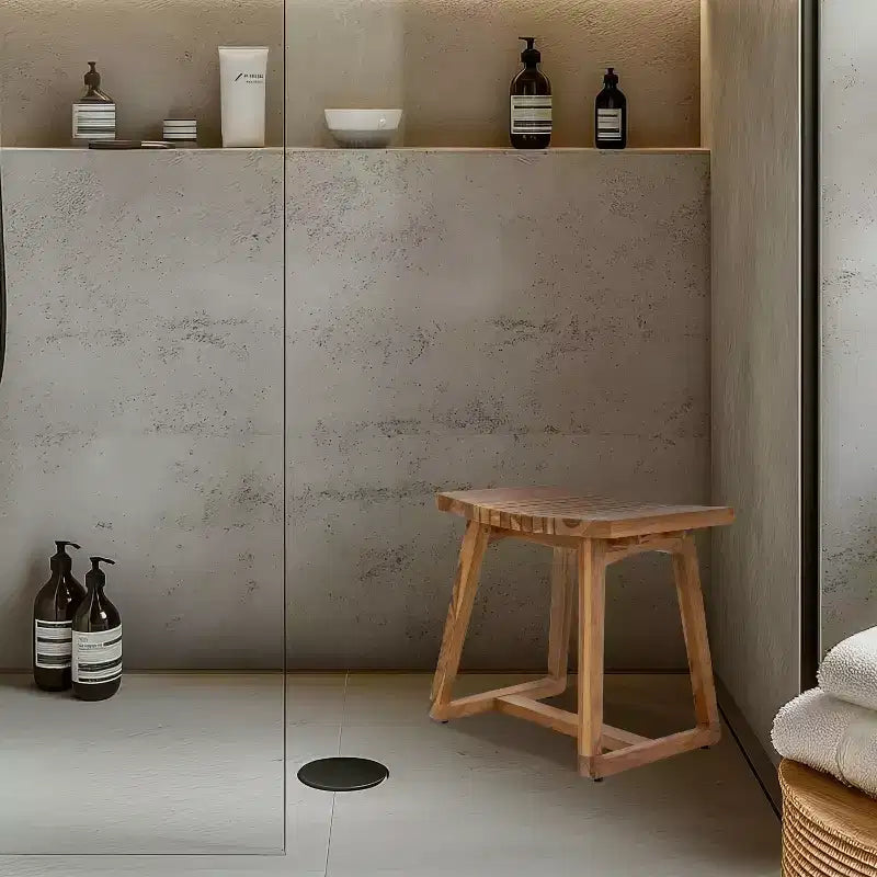 Panca doccia da 19 pollici in teak massello con design ergonomico ricurvo