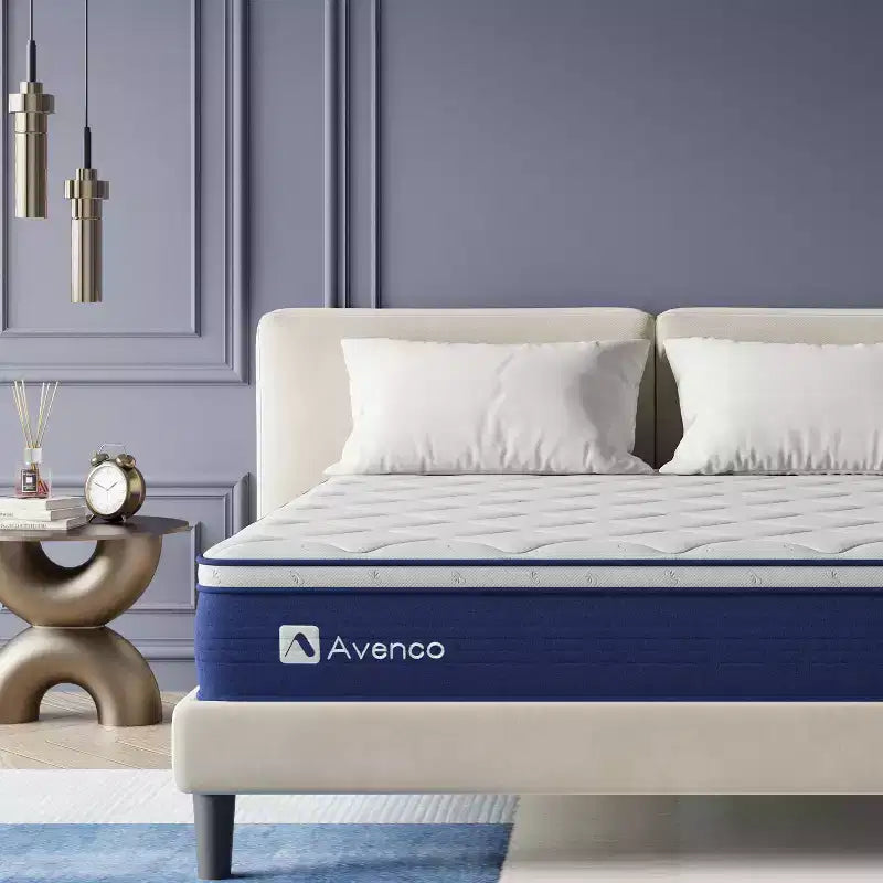 Materasso ibrido a molle e memory foam a media rigidità da 12 pollici in una scatola